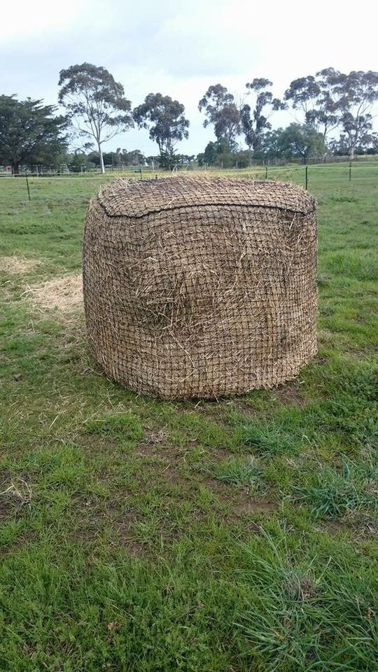 5x4 Round Bale Slow Feeding Hay Net 40mm x 40mm 60 ply
